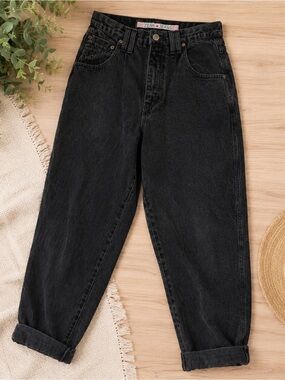 Zena Vintage Black Relaxed Mom Denim Jeans
